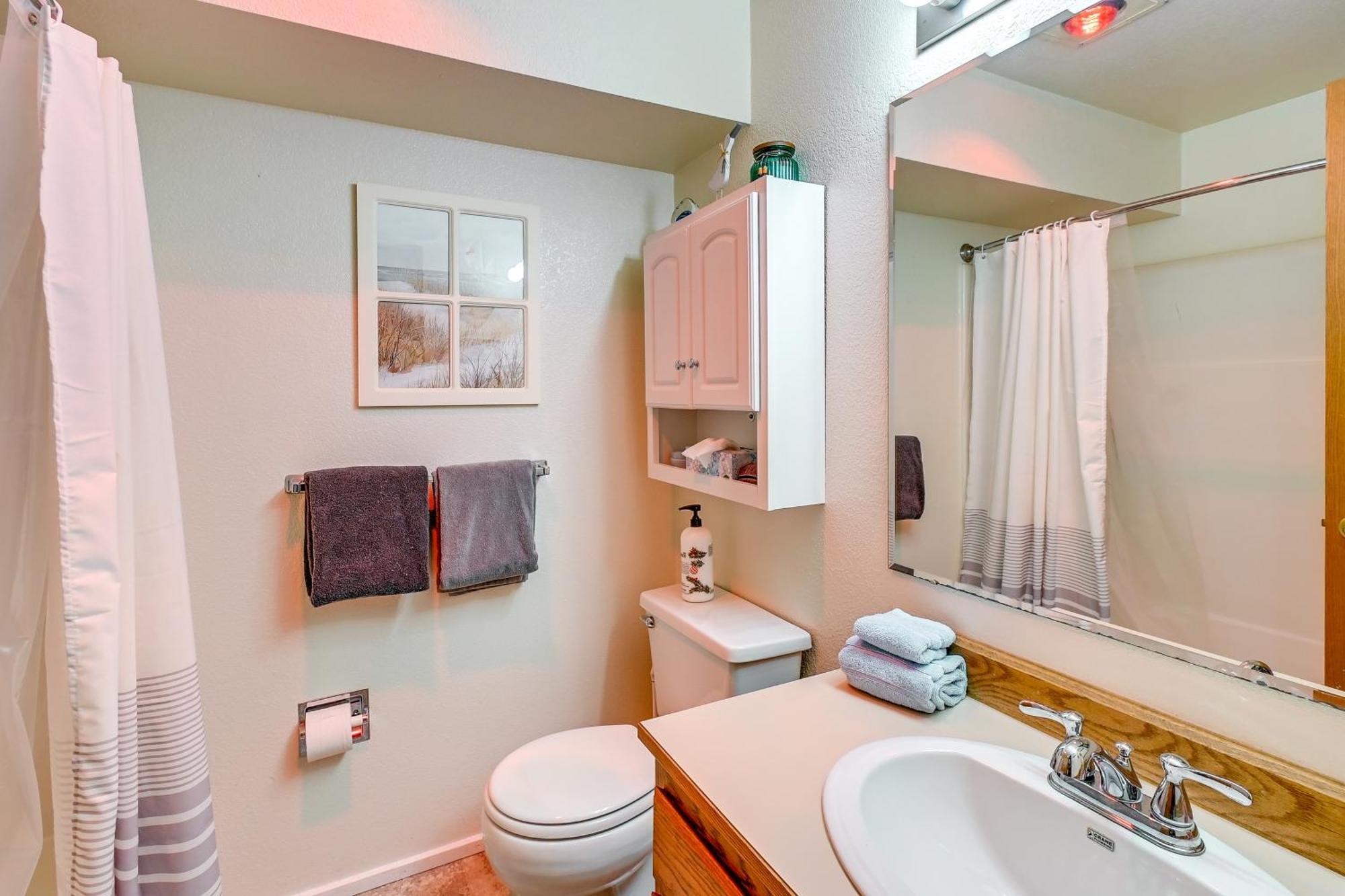 Ocean Shores Condo With Balcony Less Than 1 Mi To Beach! Exterior foto