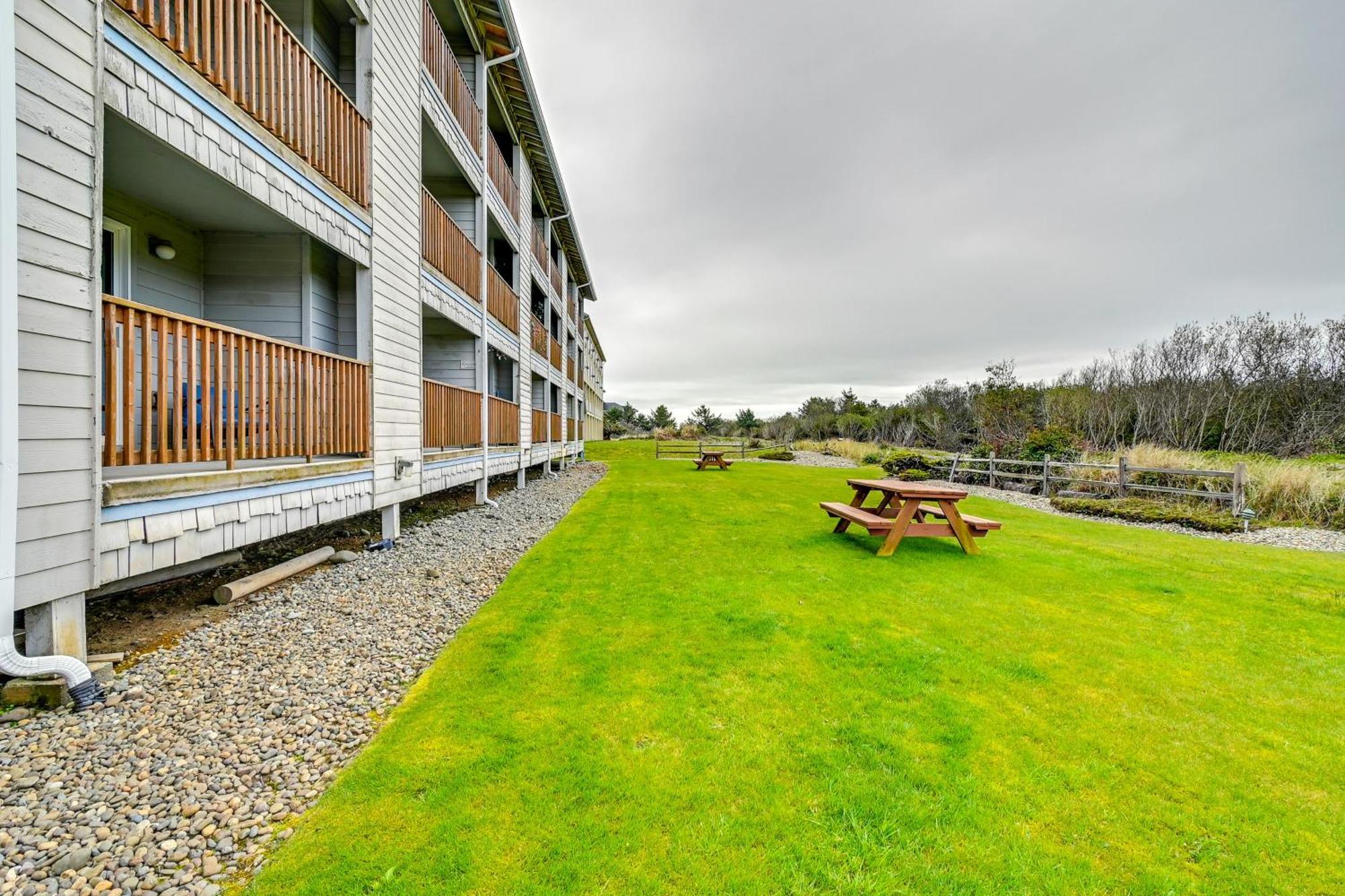 Ocean Shores Condo With Balcony Less Than 1 Mi To Beach! Exterior foto